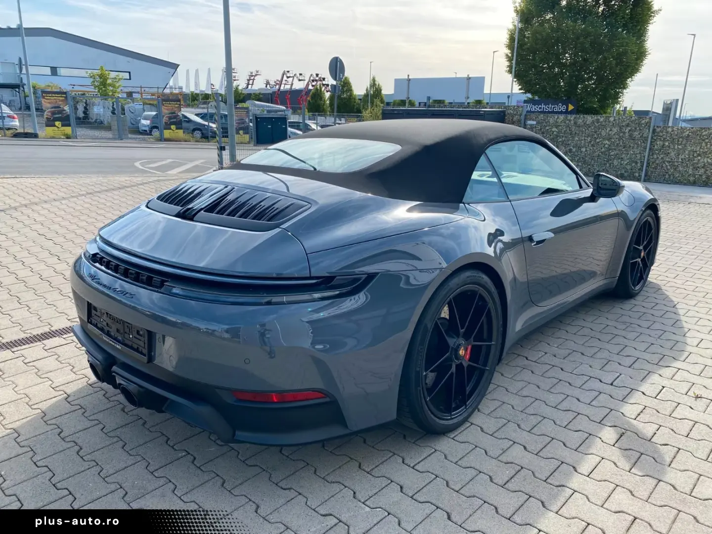 Porsche 911 Carrera 4 GTS Cabrio BOSE Lifting