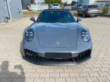 Porsche 911 Carrera 4 GTS Cabrio BOSE Lifting