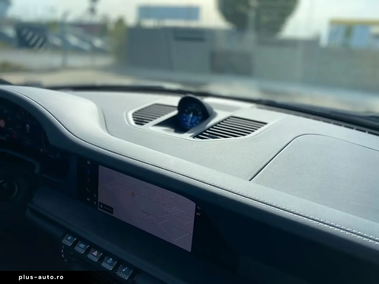 Porsche 911 Carrera 4 GTS Cabrio BOSE Lifting