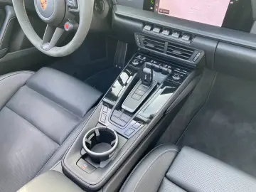 Porsche 911 Carrera 4 GTS Cabrio BOSE Lifting