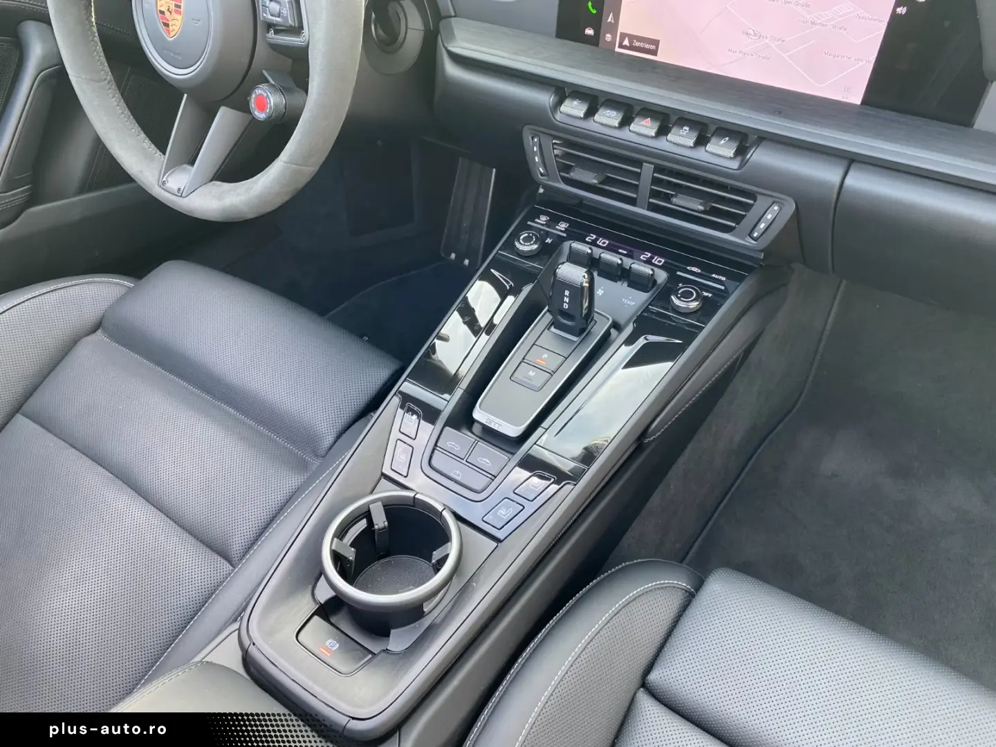 Porsche 911 Carrera 4 GTS Cabrio BOSE Lifting