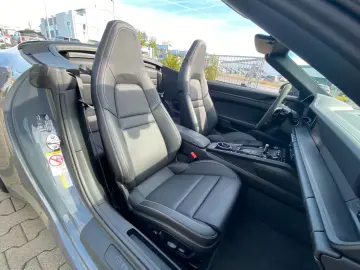 Porsche 911 Carrera 4 GTS Cabrio BOSE Lifting