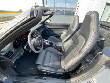 Porsche 911 Carrera 4 GTS Cabrio BOSE Lifting