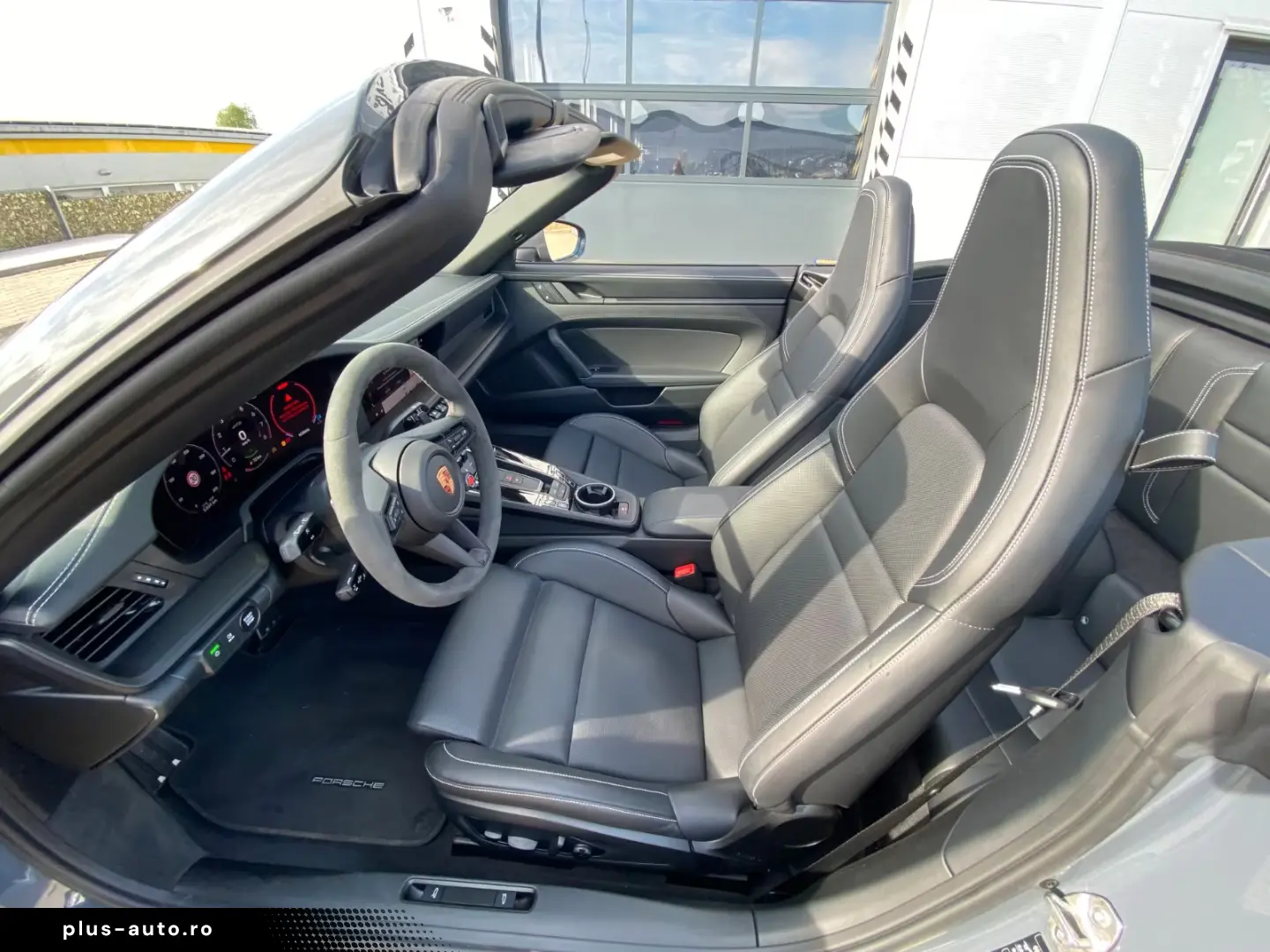Porsche 911 Carrera 4 GTS Cabrio BOSE Lifting