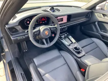 Porsche 911 Carrera 4 GTS Cabrio BOSE Lifting