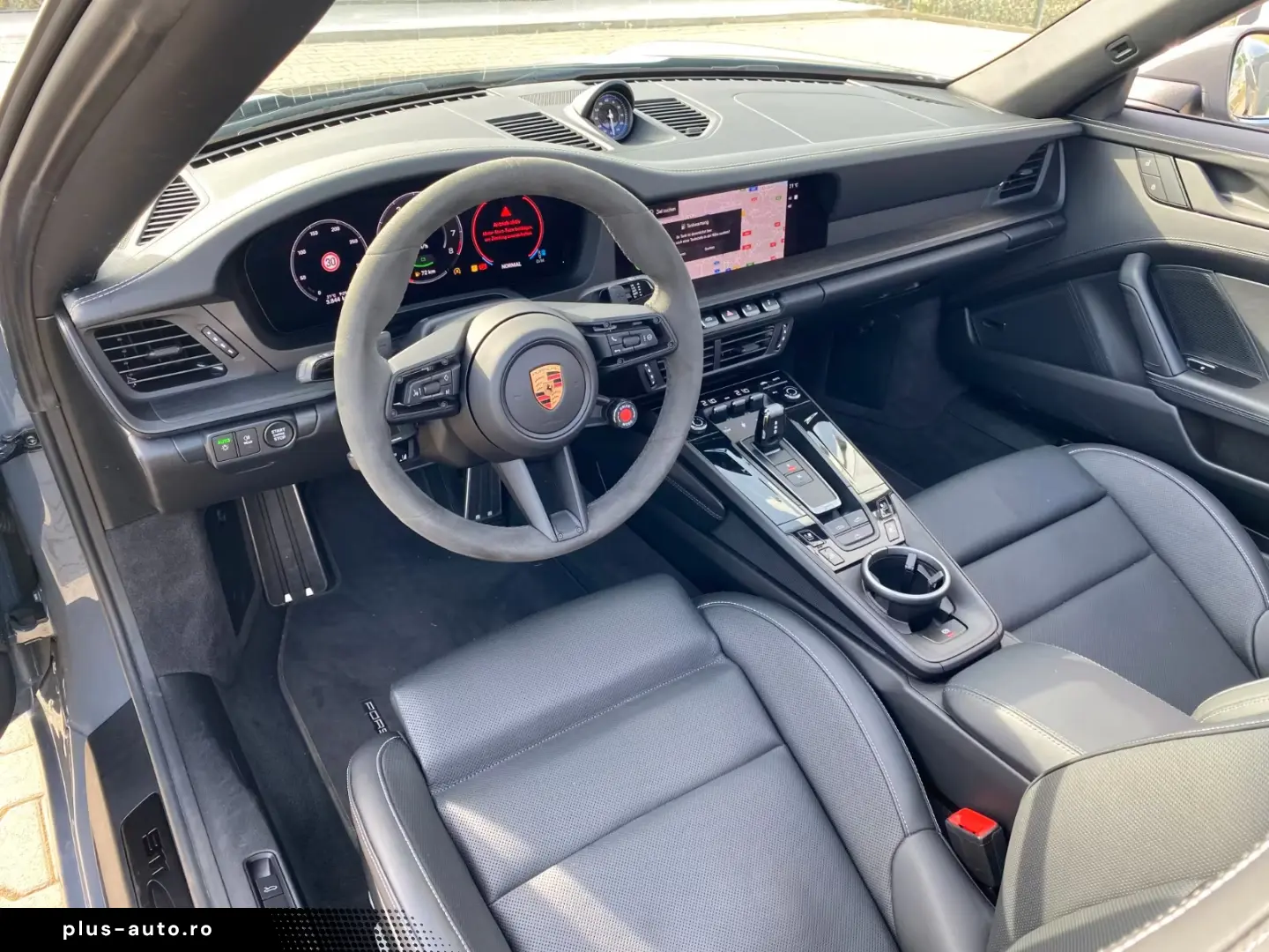 Porsche 911 Carrera 4 GTS Cabrio BOSE Lifting