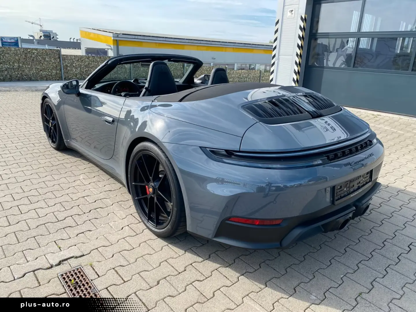 Porsche 911 Carrera 4 GTS Cabrio BOSE Lifting
