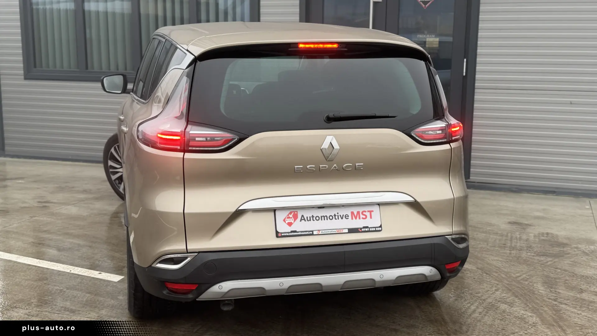 Renault Espace Initiale Paris