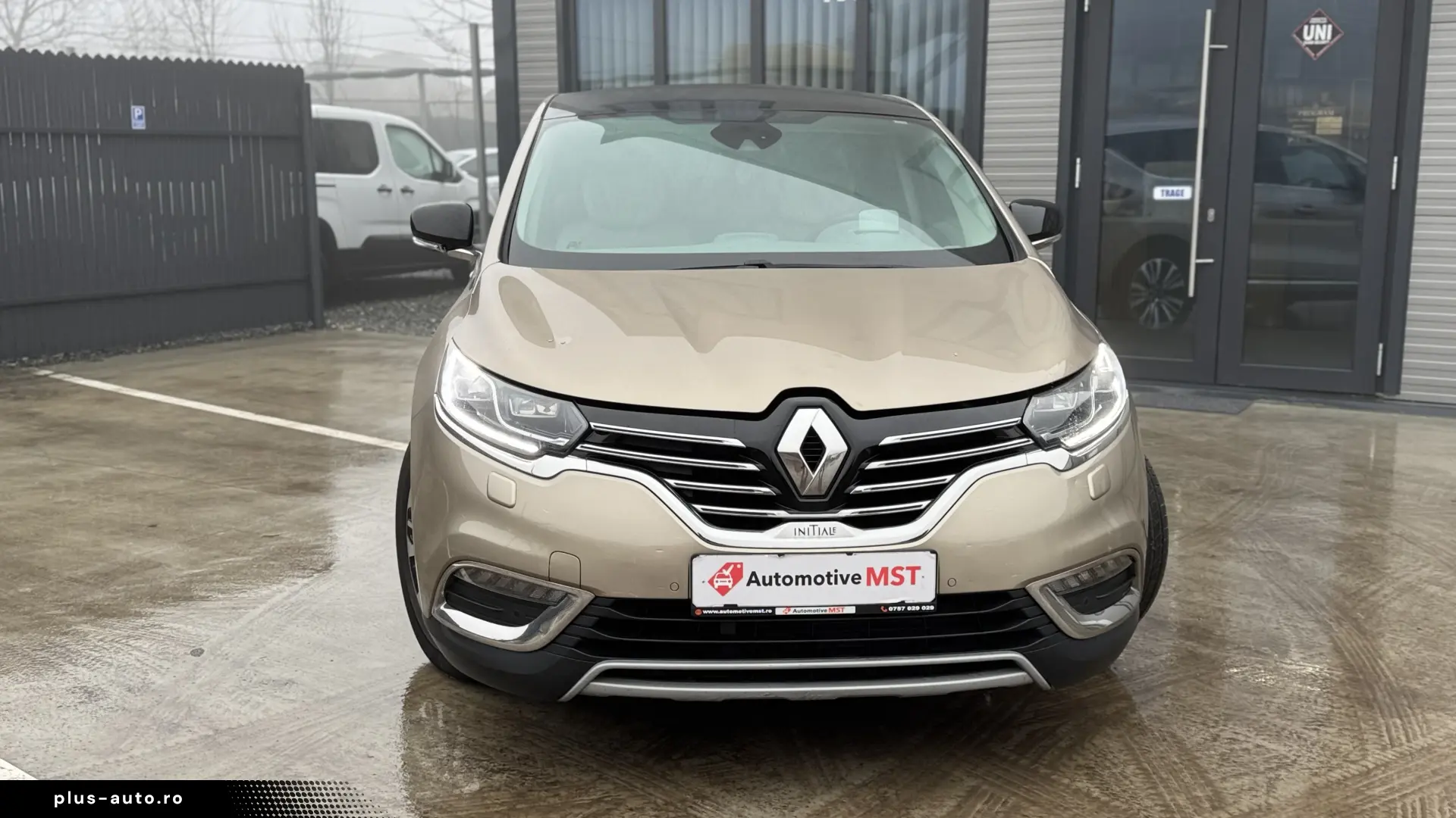 Renault Espace Initiale Paris