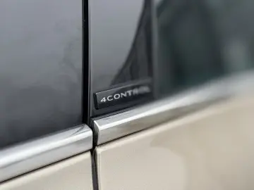 Renault Espace Initiale Paris
