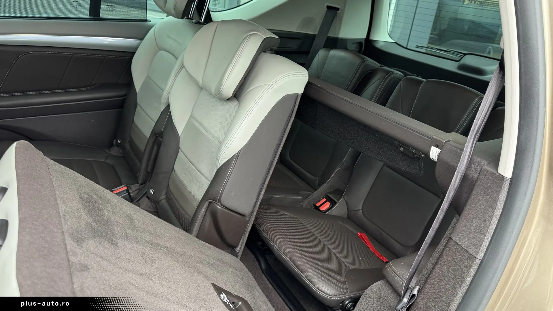 Renault Espace Initiale Paris