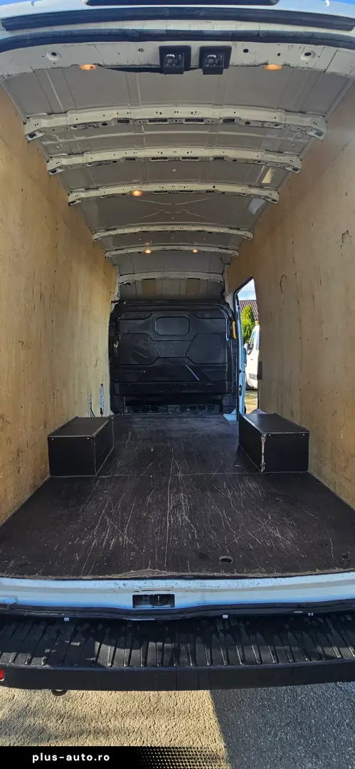 Ford Transit Punte dubla L4H3