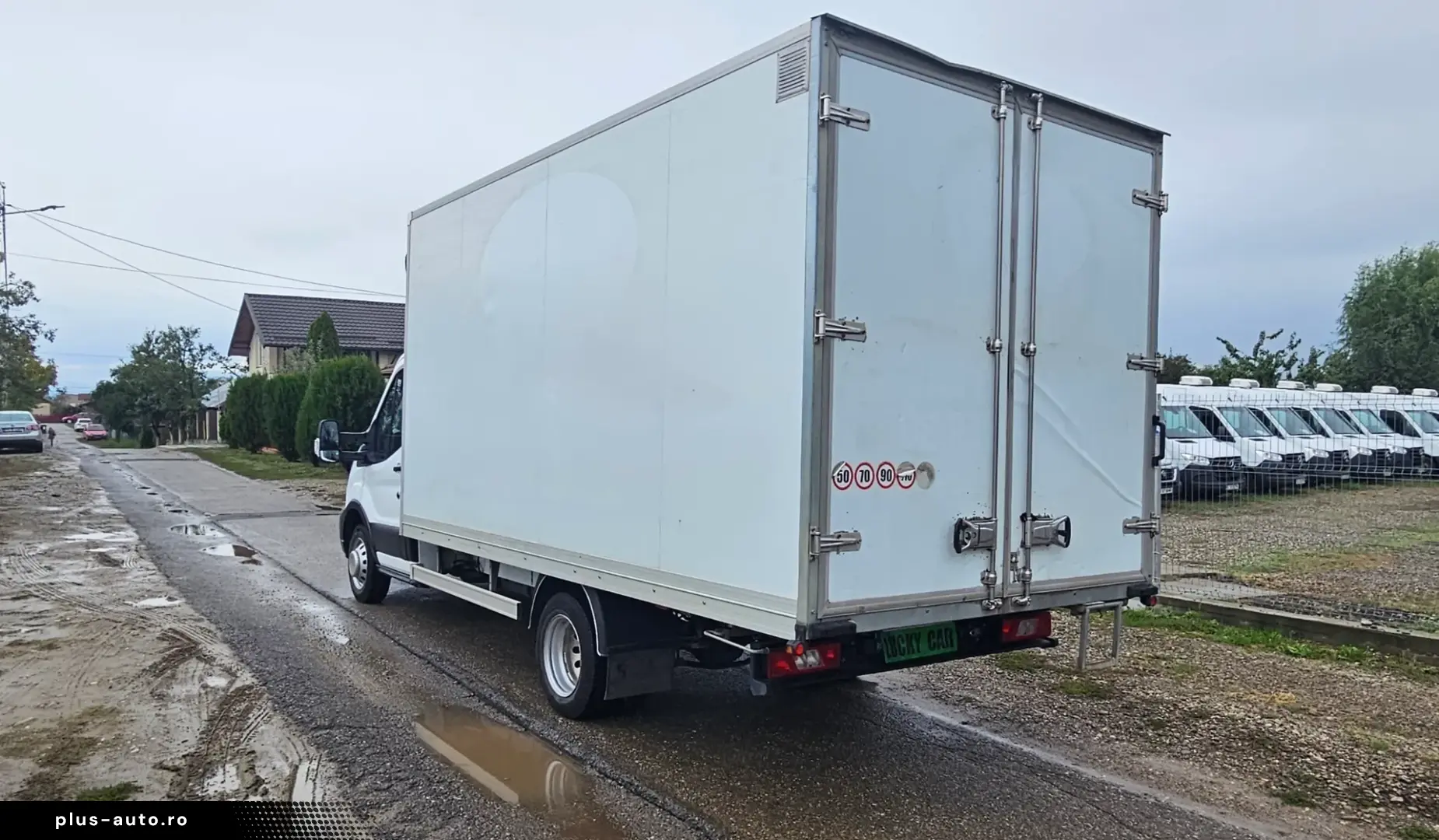 Ford Transit Box