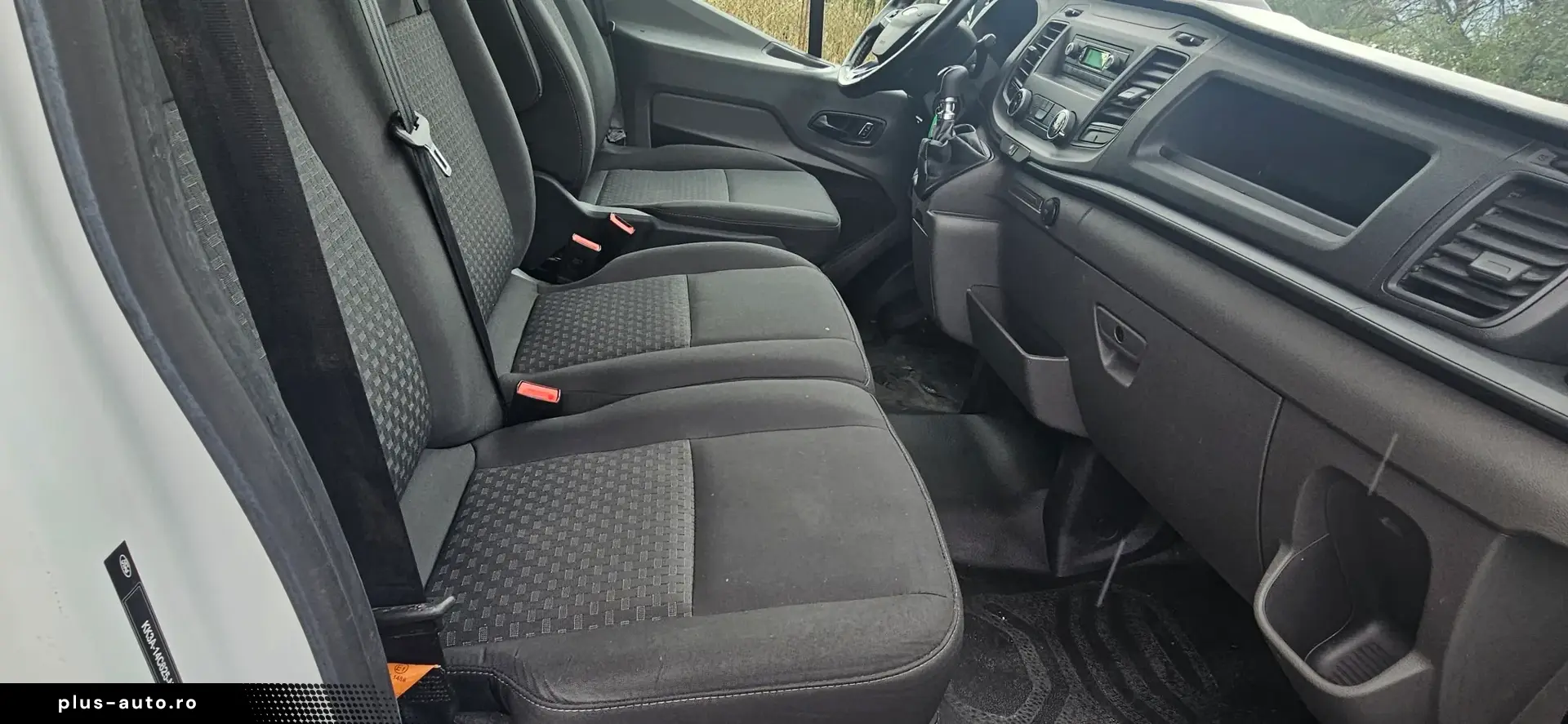 Ford Transit Box