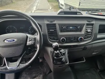 Ford Transit Box