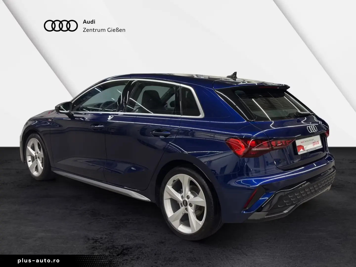 Audi A3 Sportback 35 TFSI S line Pano