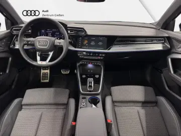 Audi A3 Sportback 35 TFSI S line Pano
