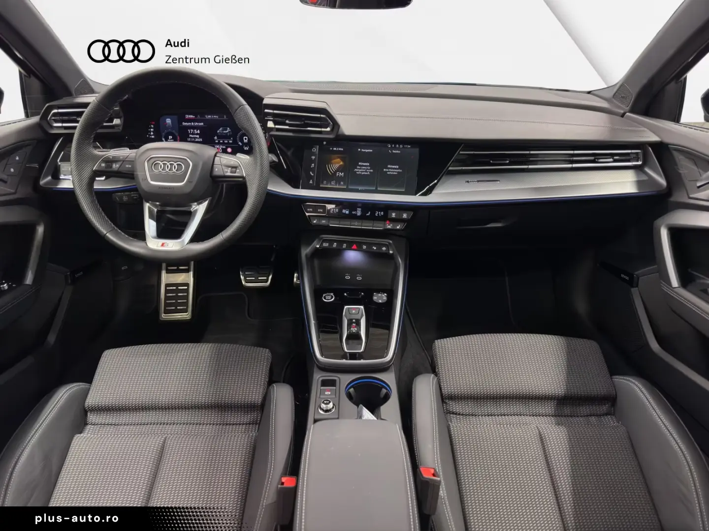 Audi A3 Sportback 35 TFSI S line Pano
