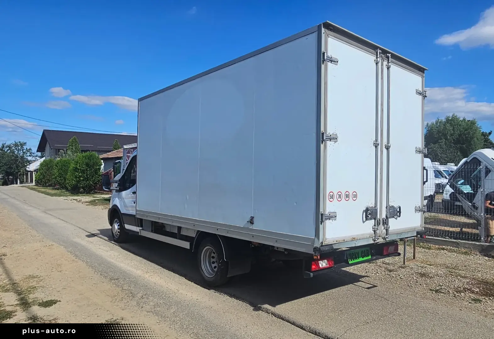 Ford Transit Box
