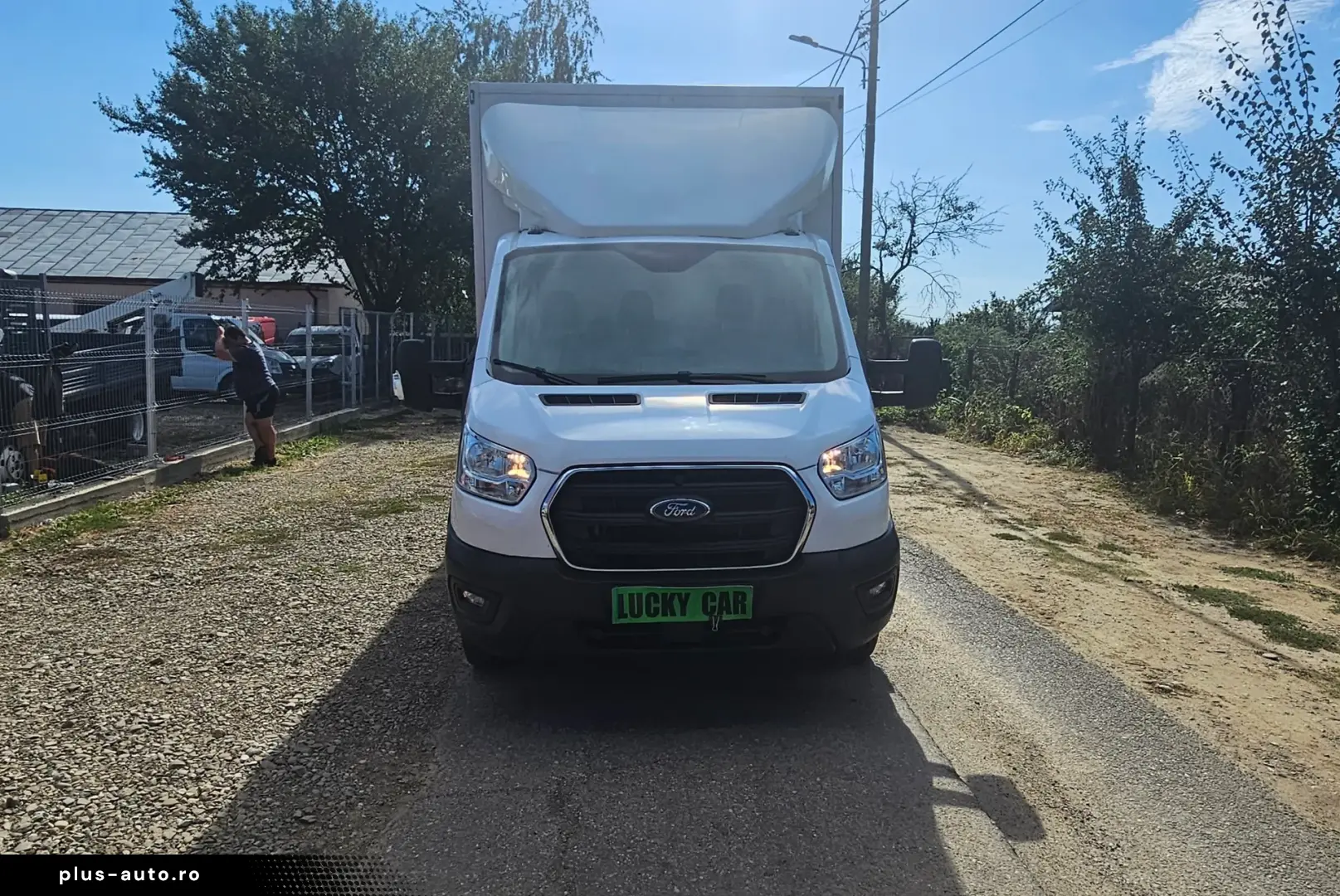 Ford Transit Box