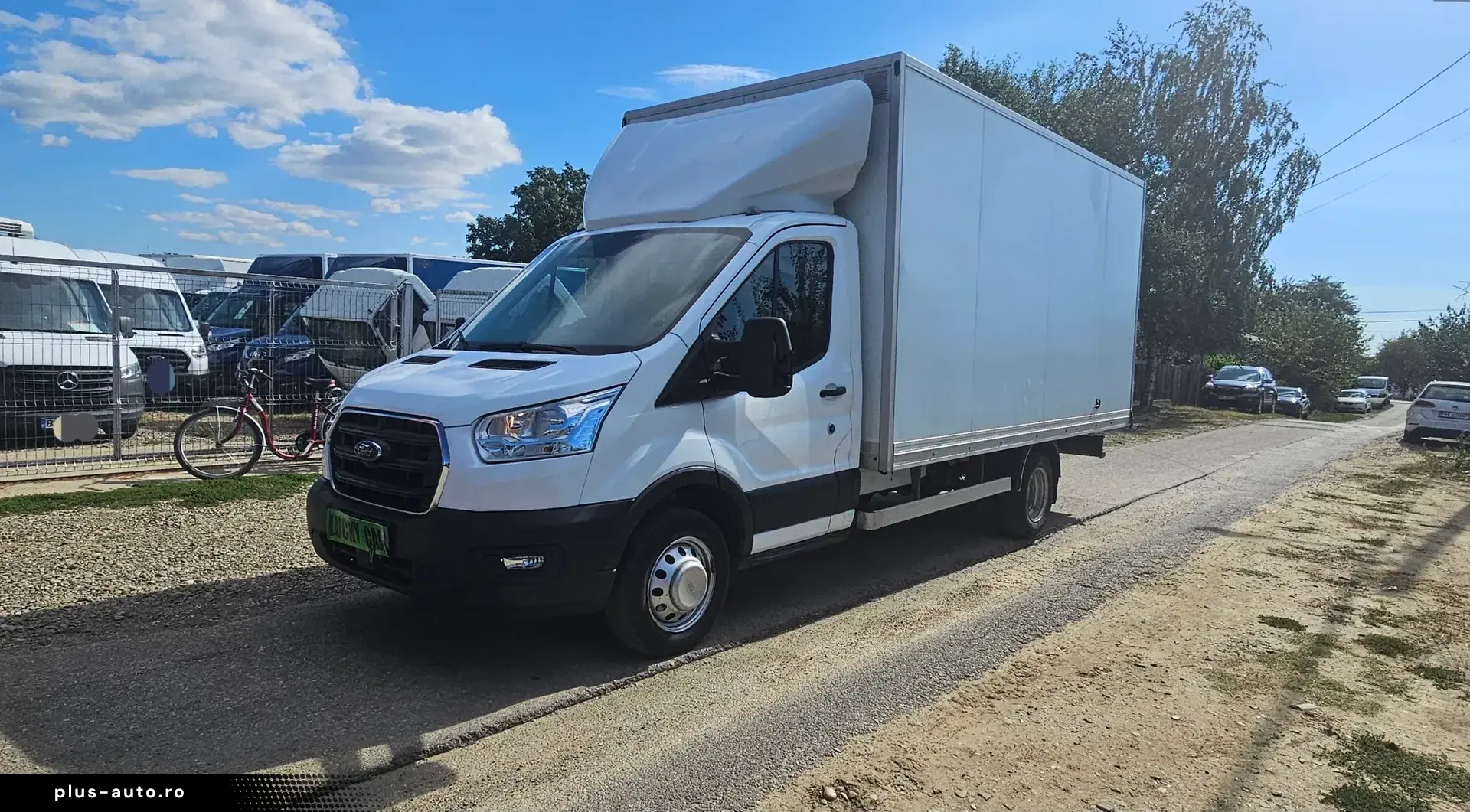 Ford Transit Box