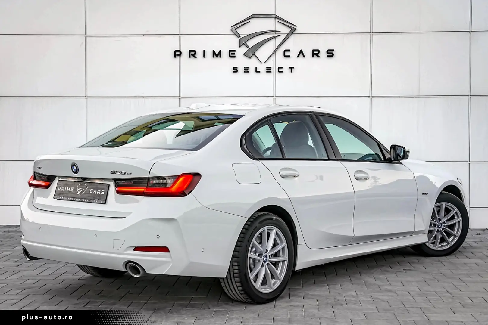 BMW Seria 3 320e Aut. Luxury Line