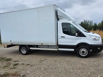 Ford Transit Box