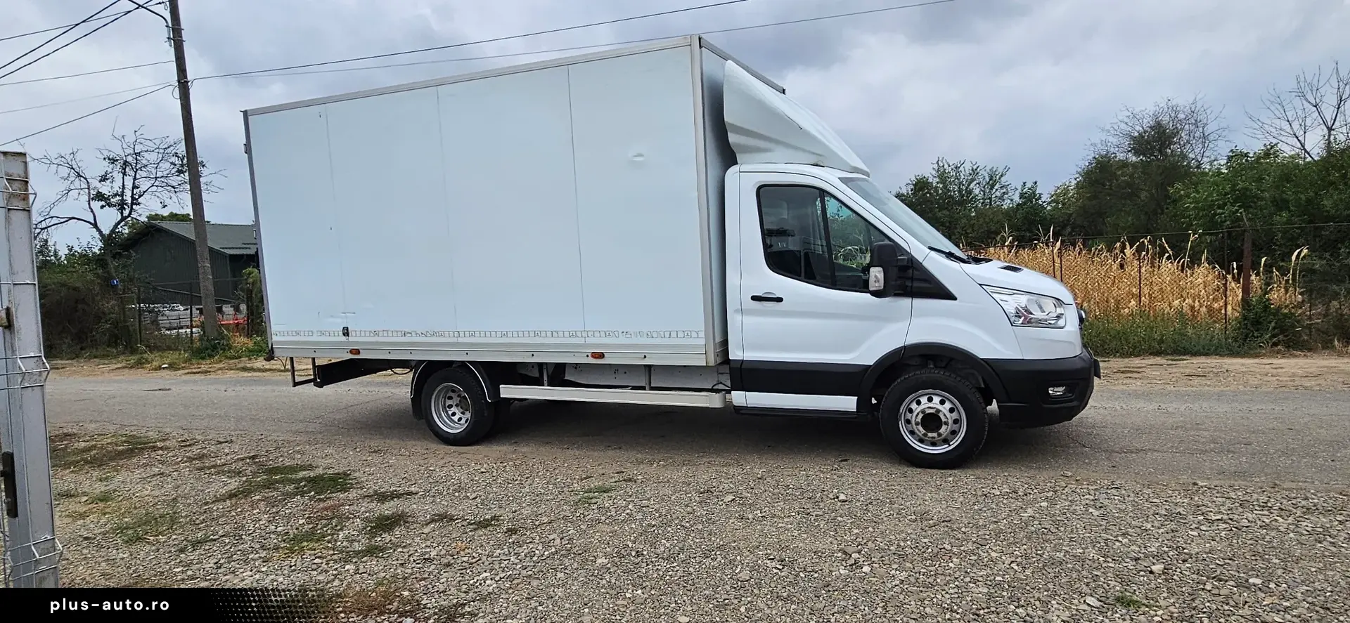 Ford Transit Box
