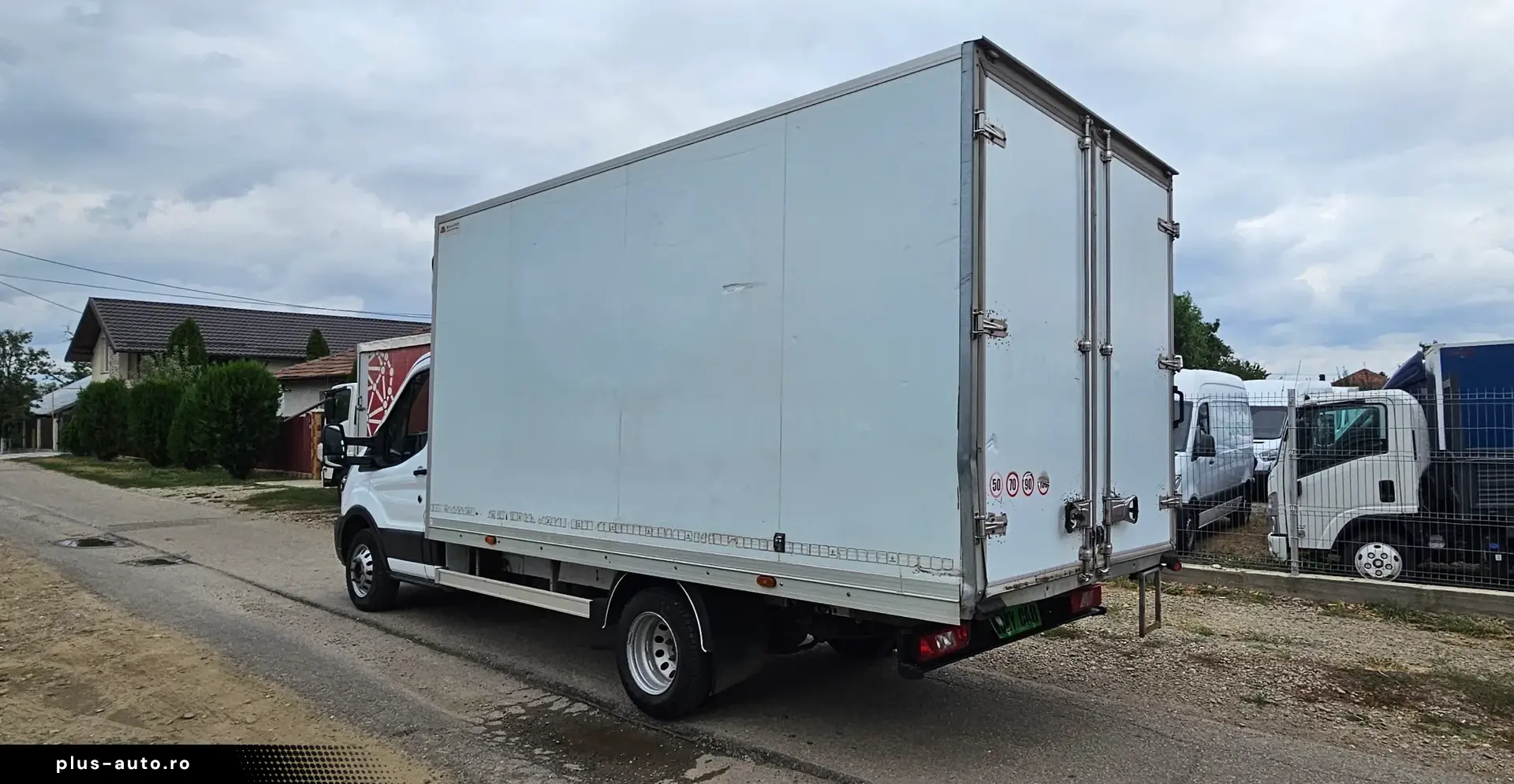 Ford Transit Box