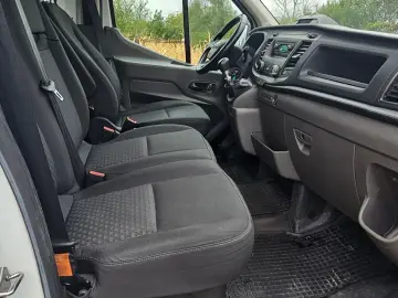 Ford Transit Box