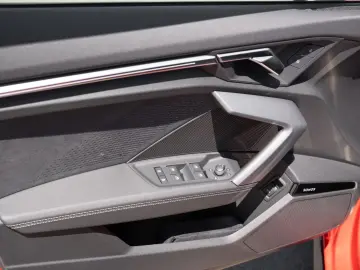Audi A3 Limousine 35 TFSI S line SONOS MATRIX VIRTUAL