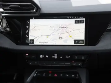 Audi A3 Limousine 35 TFSI S line SONOS MATRIX VIRTUAL