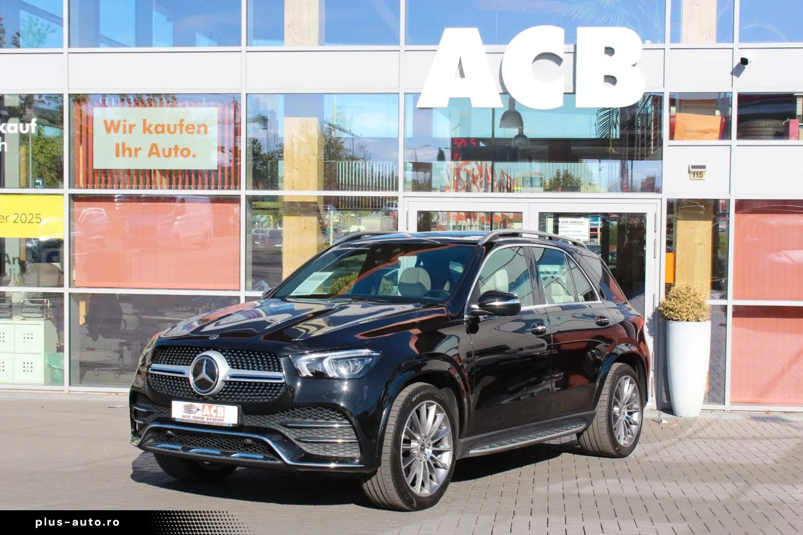 MERCEDES-BENZ GLE 400 d 4-M AMG-Line Pano Distr. LED HuD AHK