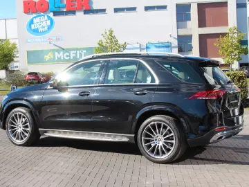 MERCEDES-BENZ GLE 400 d 4-M AMG-Line Pano Distr. LED HuD AHK