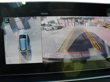 MERCEDES-BENZ GLE 400 d 4-M AMG-Line Pano Distr. LED HuD AHK