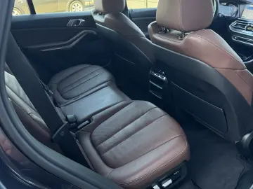 BMW X5 xDrive30d AT MHEV