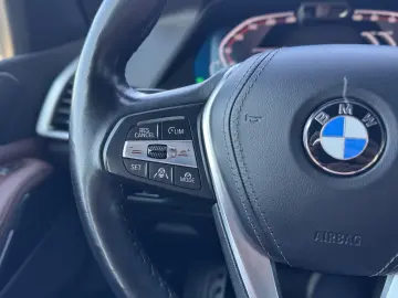 BMW X5 xDrive30d AT MHEV