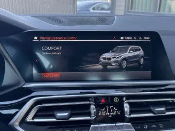 BMW X5 xDrive30d AT MHEV