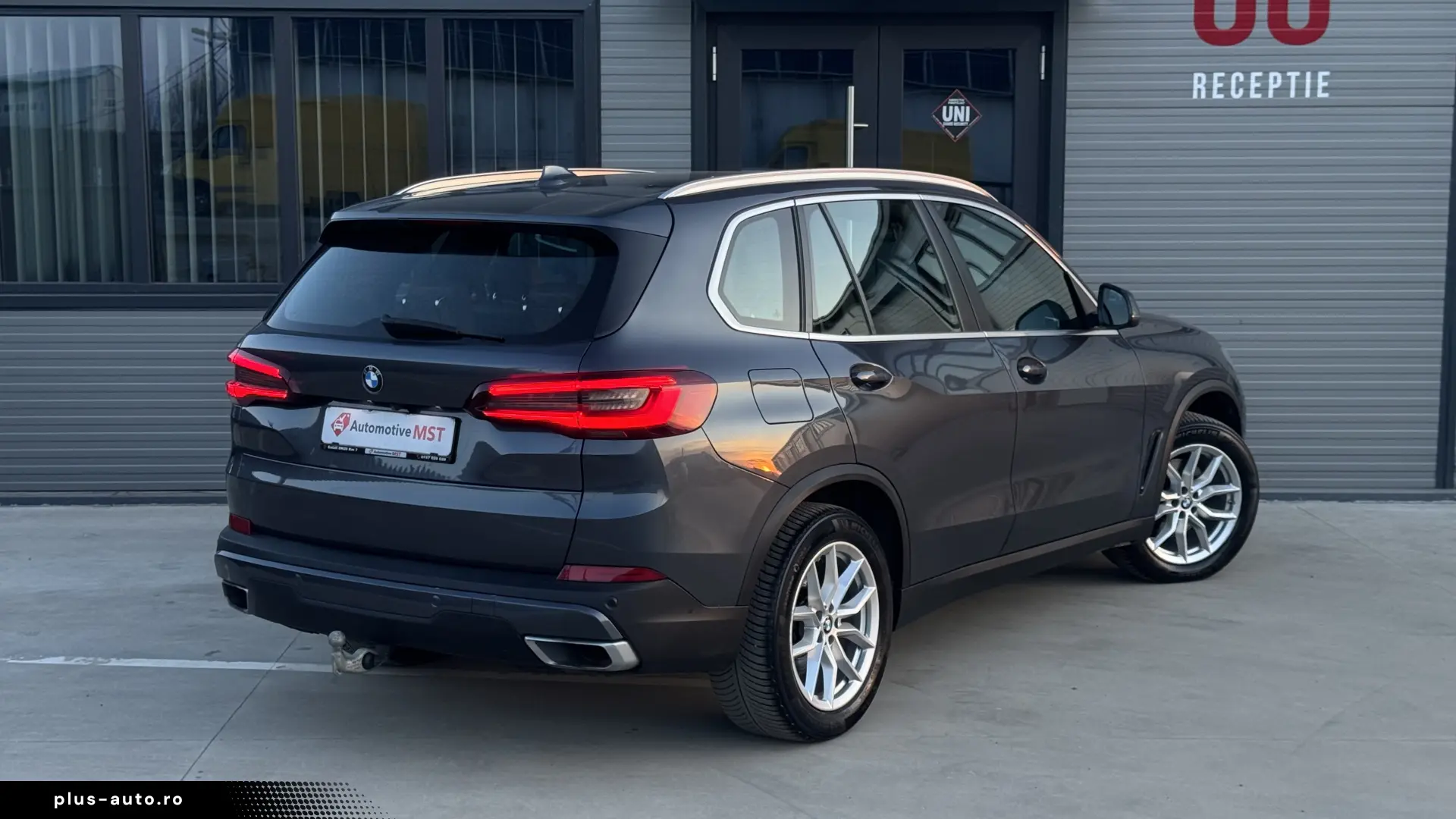 BMW X5 xDrive30d AT MHEV