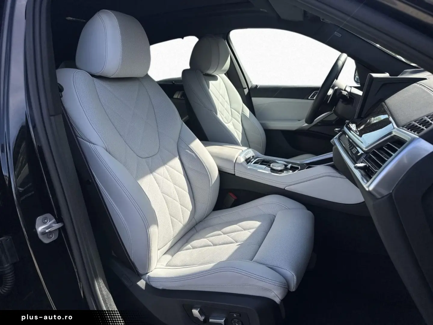 BMW X6 xDr 30d M SPORT PRO SoftCl AHK Pano H K DAPro