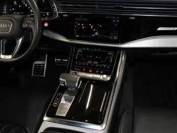 Audi SQ7 TFSI 4.0 quattro Matrix LED 360  AHK 22''
