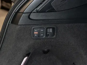 Audi SQ7 TFSI 4.0 quattro Matrix LED 360  AHK 22''