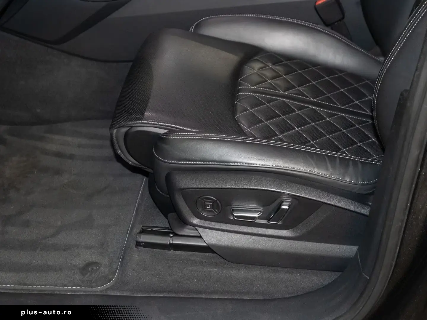Audi SQ7 TFSI 4.0 quattro Matrix LED 360  AHK 22''