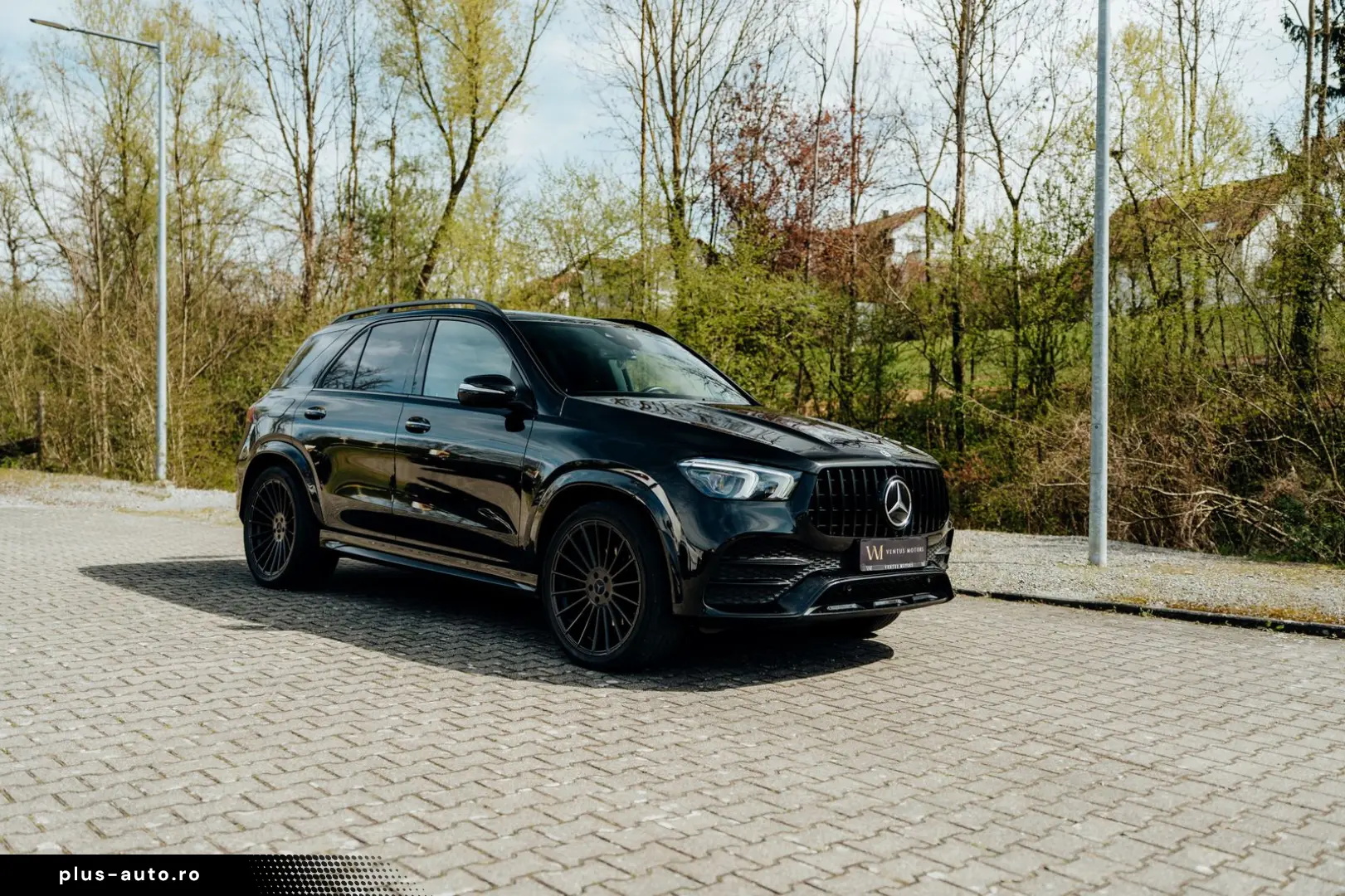 MERCEDES-BENZ GLE 400 d 4Matic  AMG-LINE PANO BURM LED
