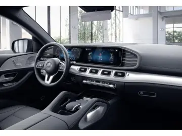 MERCEDES-BENZ GLE 400 d 4M Coupé Pano Burm HUD 360 Sitzklima