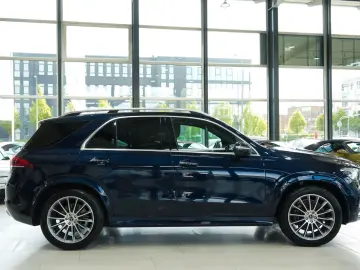 MERCEDES-BENZ GLE 400 d 4M AMG-LINE AIRMATIC NAPPA PANO BURM