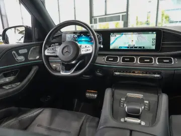 MERCEDES-BENZ GLE 400 d 4M AMG-LINE AIRMATIC NAPPA PANO BURM