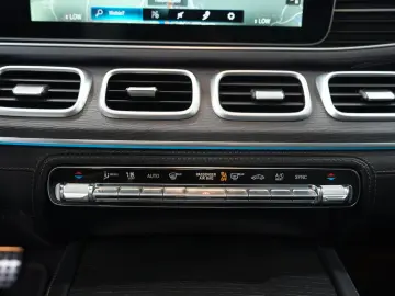 MERCEDES-BENZ GLE 400 d 4M AMG-LINE AIRMATIC NAPPA PANO BURM