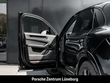 PORSCHE Cayenne GTS HA-Lenkung InnoDrive Head-Up BOSE