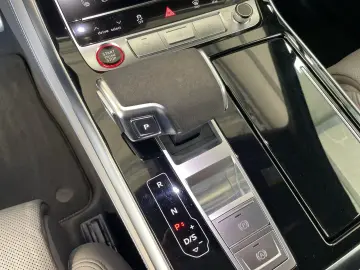 Audi SQ7 4 0 TFSI qu Matrix